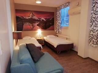 Отель Hotel Turistihovi Коувола Двухместный номер с 2 отдельными кроватями-1